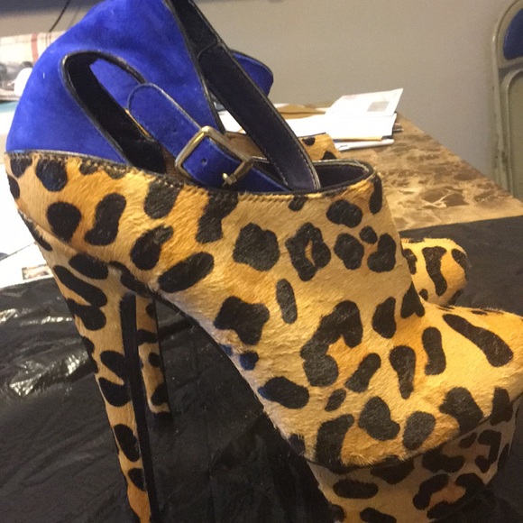 Platform heels - Picture 3 of 3